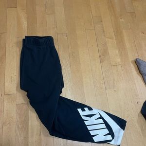 Nike leggings